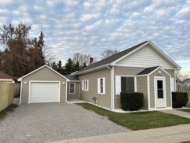 437 Main St, Kinde, MI 48445 Zillow