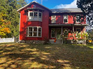 10360 E Beecher Rd, Pittsford, MI 49271