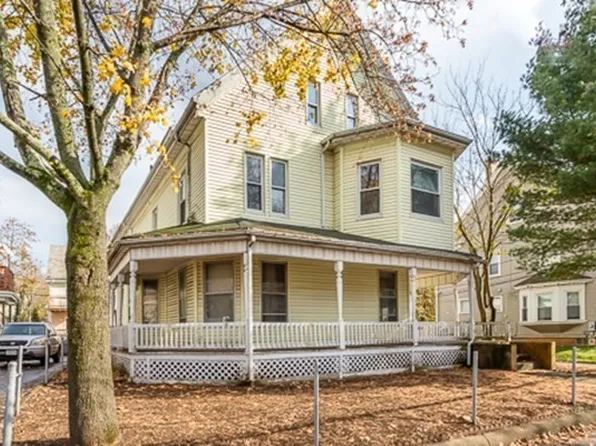 1190 Warren Ave #2, Brockton, MA 02301