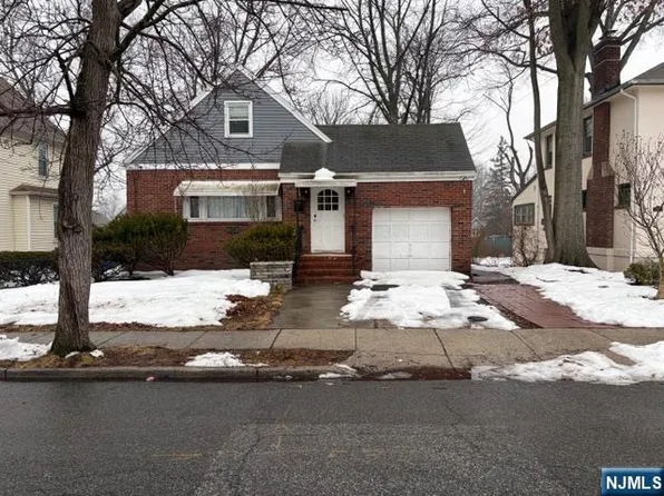 125 Reade St, Englewood, NJ 07631