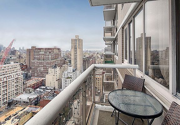 3rd image of 200 E 89th St APT 31E