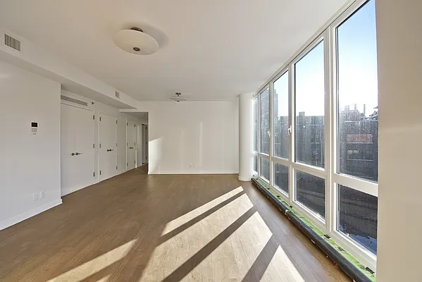 Rented by Nest Seekers International | media 28