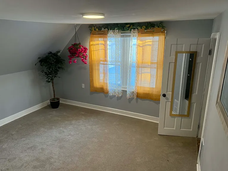 42 Gage St #2 — Photo 5