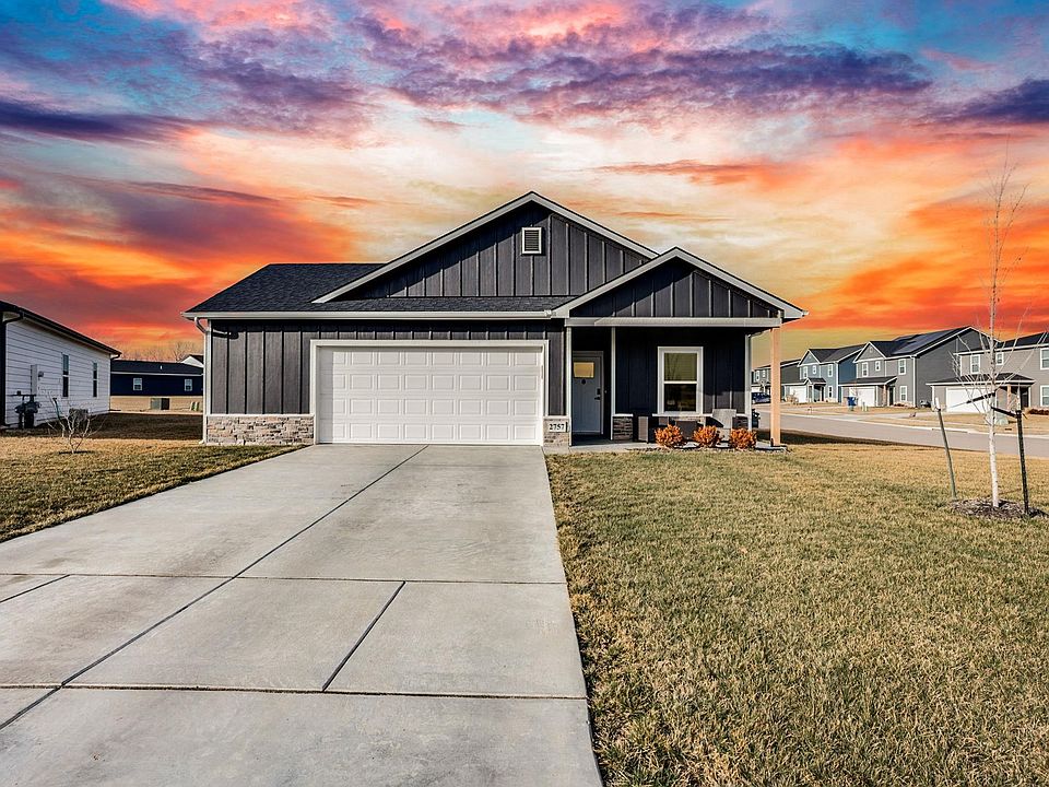 1st image of 2757 S Cypress Ct