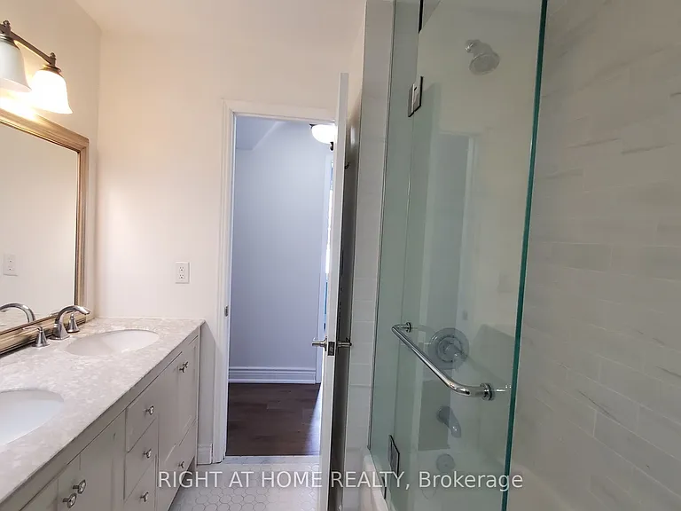 133 Letitia St — Photo 13