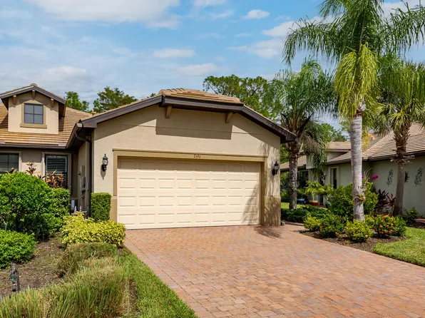 7191 Live Oak Dr, Naples, FL 34114