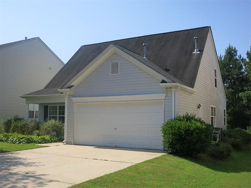 2nd image of 3569 Devon Chase Rd