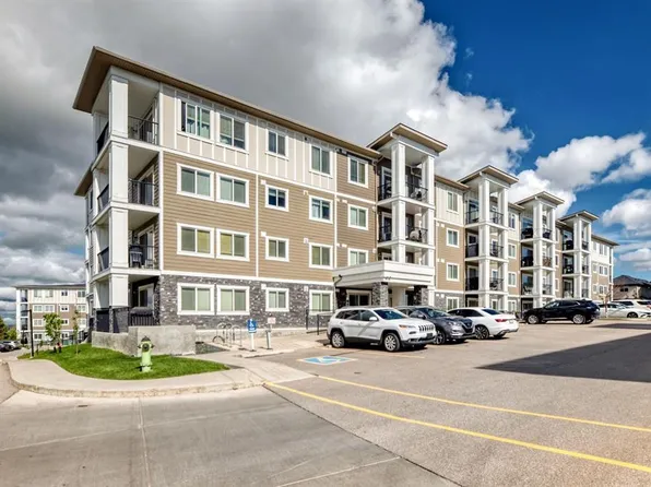 450 W Sage Valley Dr NW #2105, Calgary, AB T3R 0V5