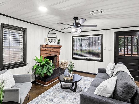 4th image of 582 Martin Rd