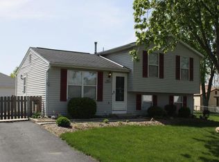 817 Cherryberry Dr, Columbus, OH