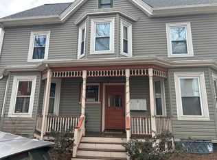 64 Frost St APT 4, Cambridge, MA 02140