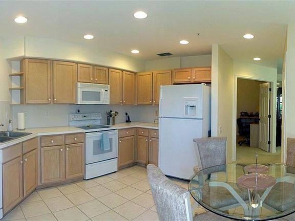 4th image of 16430 Millstone Cir Unit 202