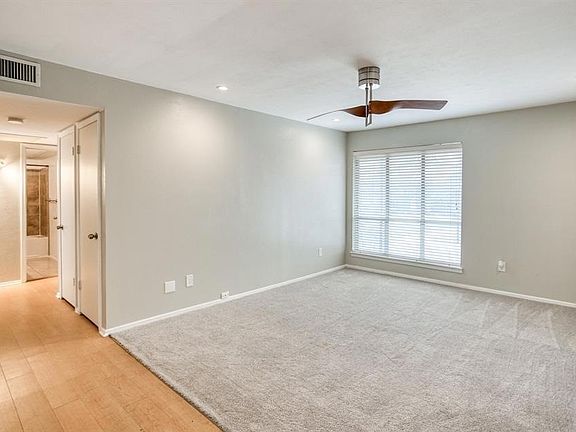 2nd image of 10536 Stone Canyon Rd APT 216