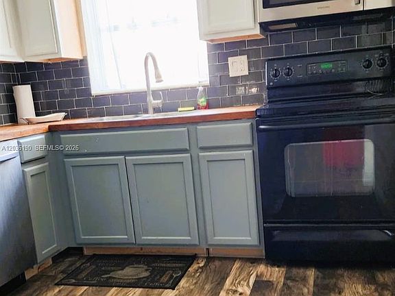 5th image of 2784 Dudley Dr E APT E