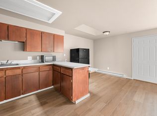 2812 Cottonwood Ave, Bellingham, WA 98225