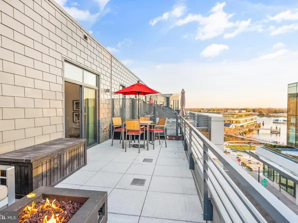 525 Water St SW #410, Washington, DC 20024