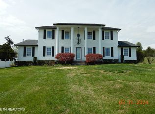 321 McFee Rd, Knoxville, TN 37934