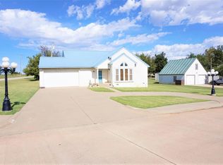 1425 Coffey Dr, Perry, OK 73077