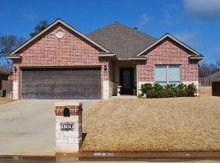 199 Boulder Ln, Nacogdoches, TX 75965