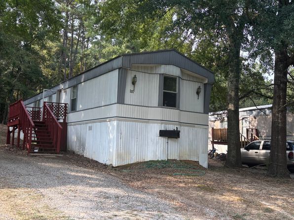 207 Terry Ln