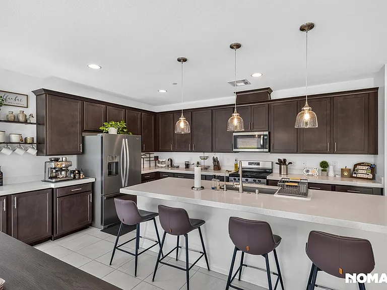 1074 Page Park Ln — Photo 6