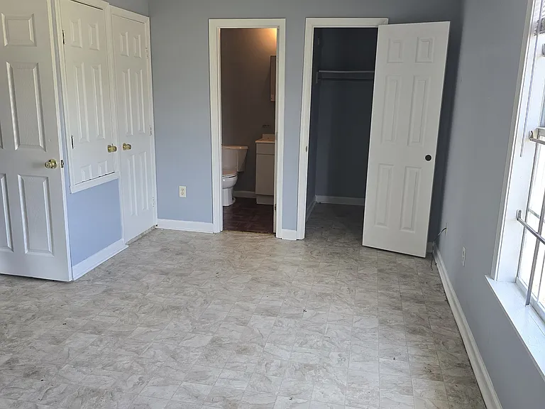 140 Jackson West Blvd — Photo 2