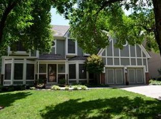 13611 S Sycamore St, Olathe, KS 66062