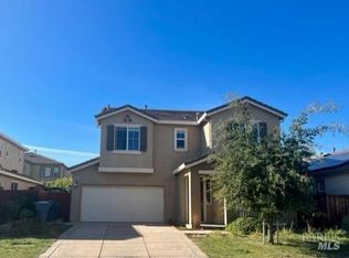 3043 Duke Cir, Vacaville, CA 95688
