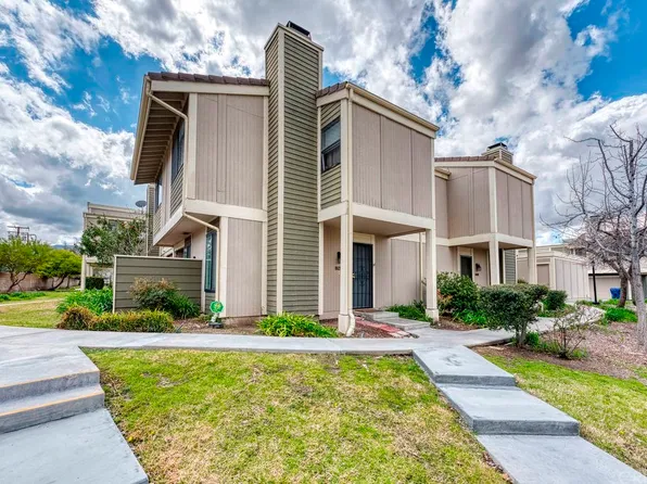 27064 Crossglade Ave Unit 2, Santa Clarita, CA 91351