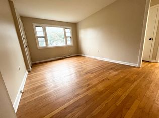 34 High St #1W, Wallingford, CT 06492