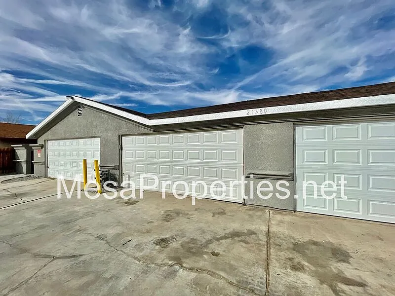 3 bed, 2.0 bath, 1150 sqft, $1,650 — Photo 3