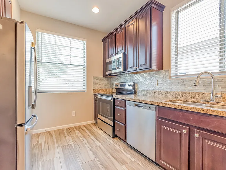 3049 S Sailors Way — Photo 8