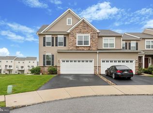 1 Aubrey Ct, Royersford, PA 19468