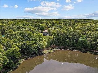 6 Coveside Ct, East Greenwich, RI 02818