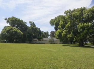 908 Ridgecrest Rd, Orlando, FL 32806