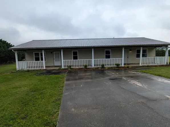 5110 Ponderosa Dr, Conover, NC 28613