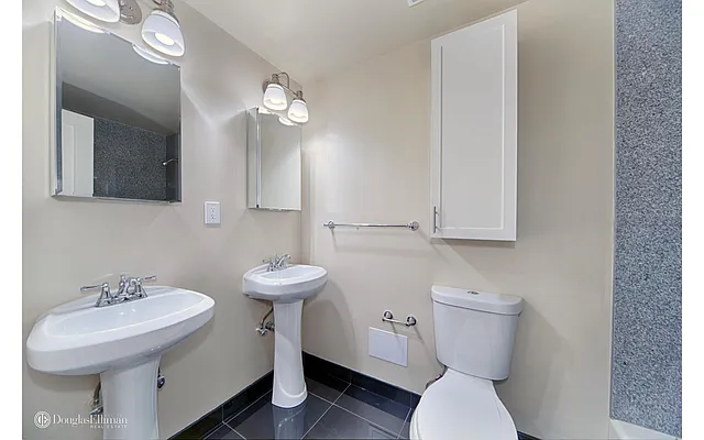 Rented by Douglas Elliman | media 27