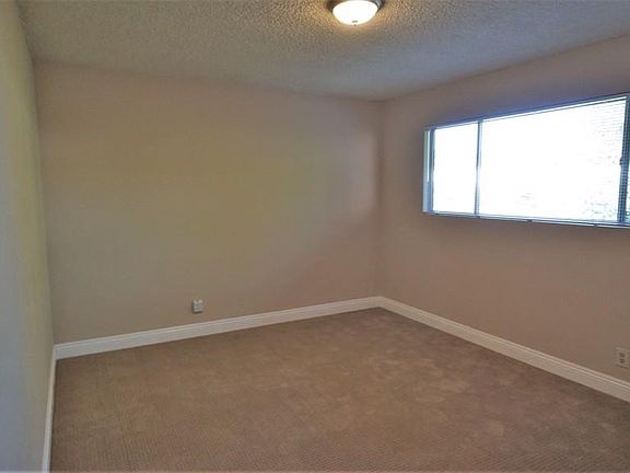 4th image of 2741 Hornblend St APT 8