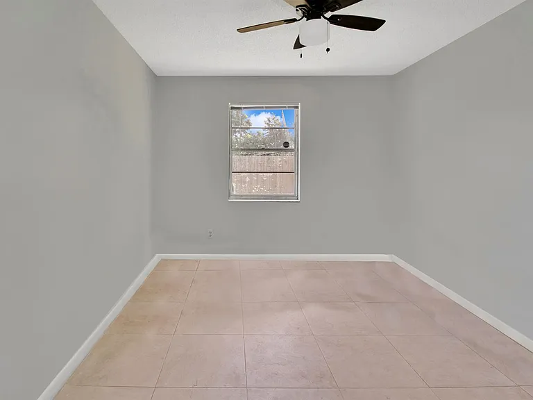 3040 Martin Ave — Photo 14