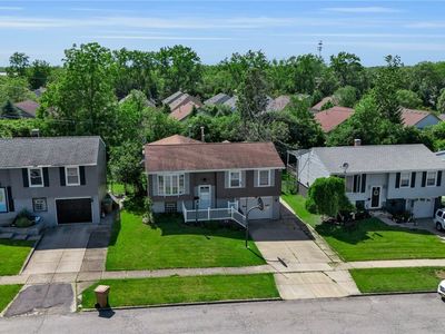 34 Yvette Dr, Cheektowaga, NY, 14227