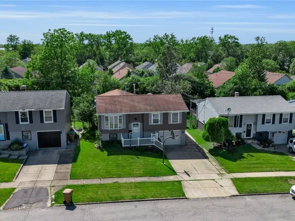 34 Yvette Dr, Cheektowaga, NY 14227