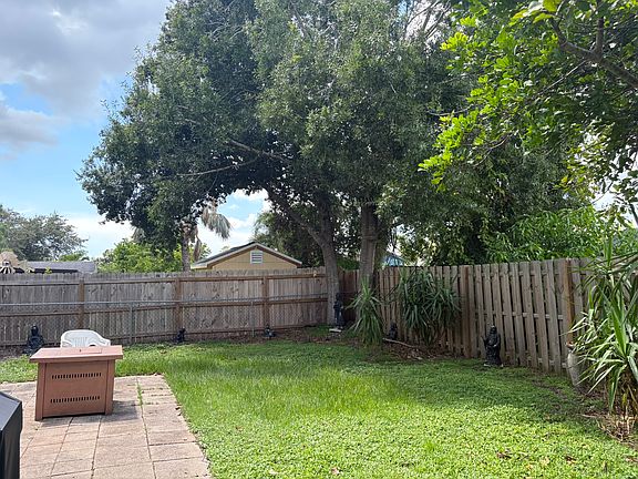 2nd image of 5895 Whistlewood Cir