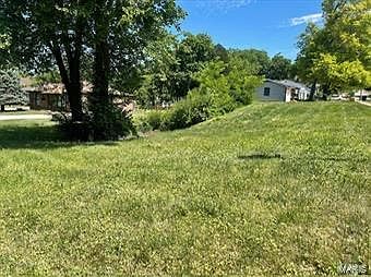 2nd image of 9680 Big Bend Blvd