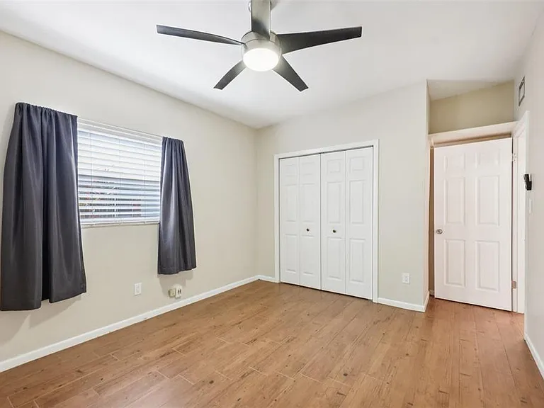 1417 E Harding St — Photo 16
