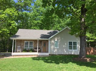 2120 Edwardsville Rd, Hardy, VA 24101