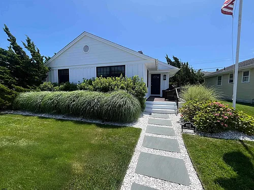 8102 Marshall Ave Photo 1