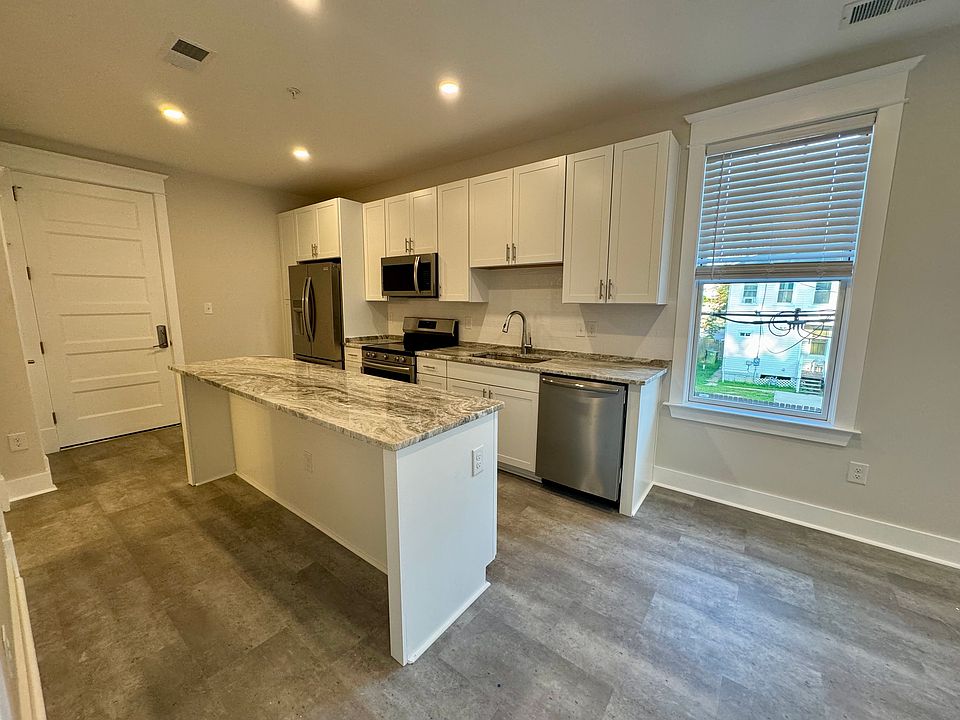 1st image of 310 W Brookland Park Blvd #205