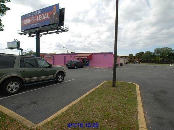 3rd image of 5850 S Orange Blossom Trl