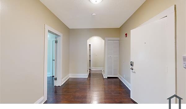 1st image of 50 Willowwood St APT 4