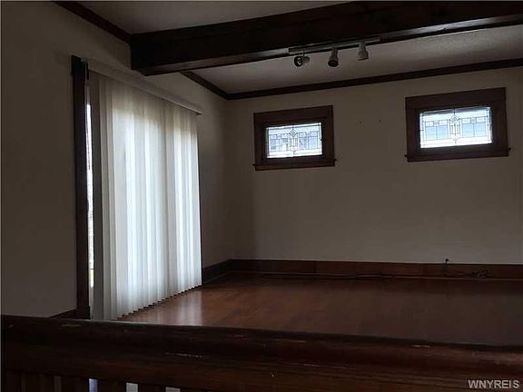 3rd image of 183 Hazelwood Ave